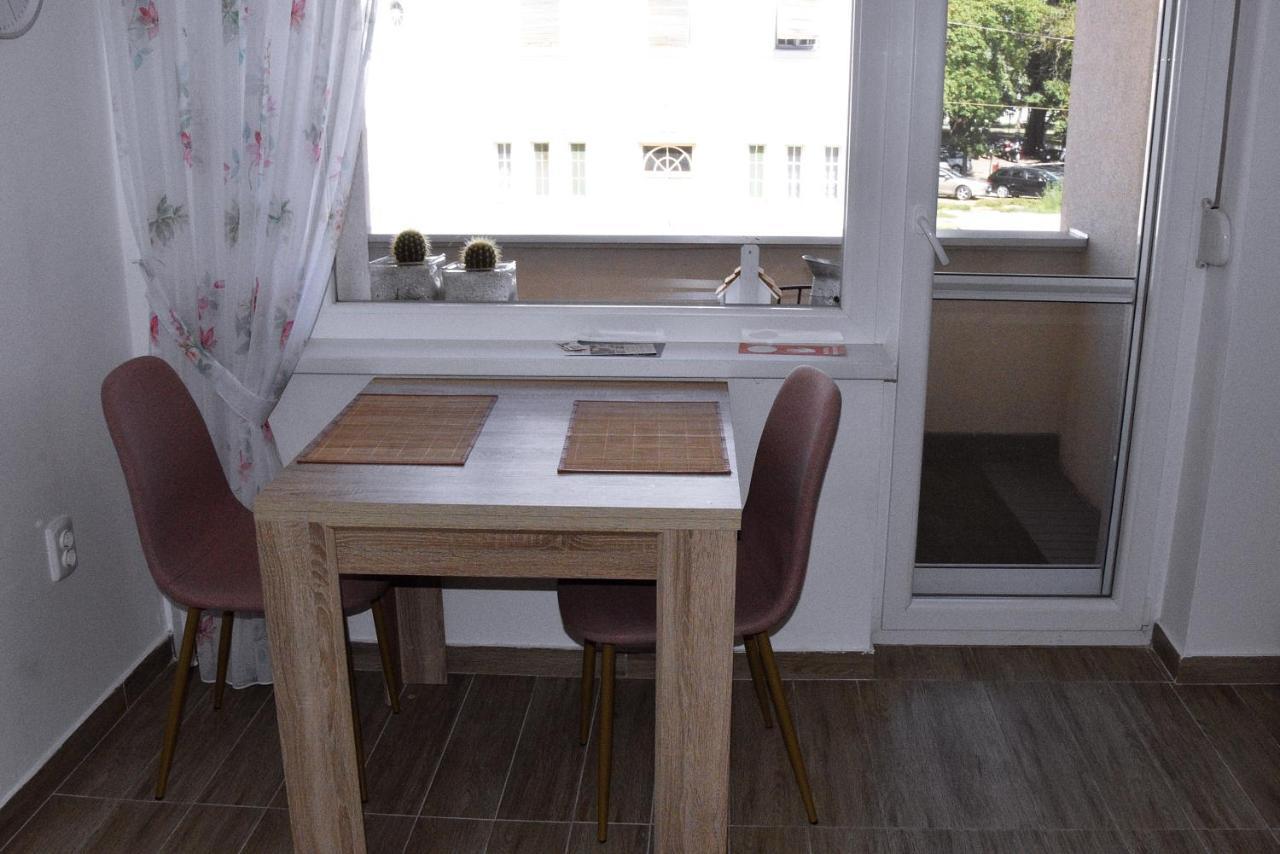 Apartman Bonbon Belisce 외부 사진